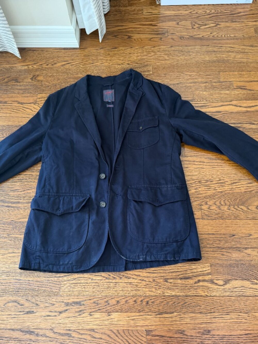 EUC Grayer's navy blazer size large